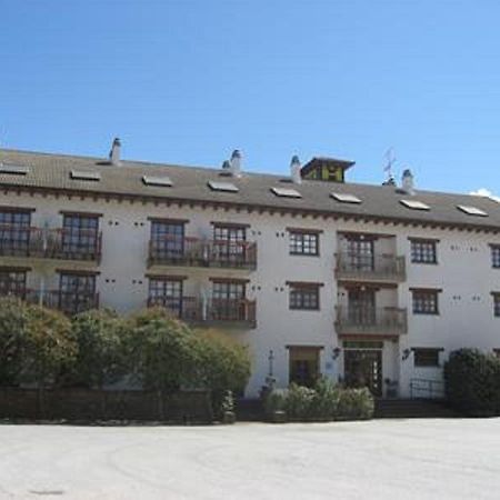 Hotel Anaya Puente la Reina de Jaca Exterior photo
